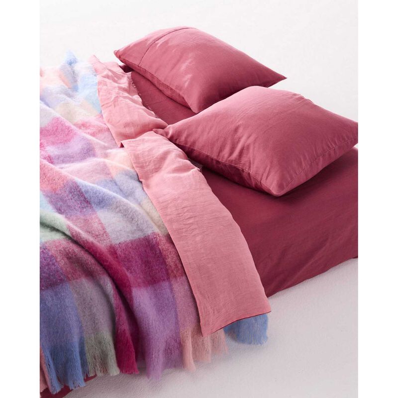 Kip&Co Baroque Rose Linen European Pillowcases 2P Set image number 3